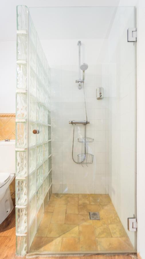Acogedor Apartamento En Pleno Centro De Sevilla Esterno foto