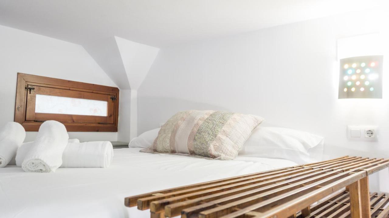 Acogedor Apartamento En Pleno Centro De Sevilla Esterno foto