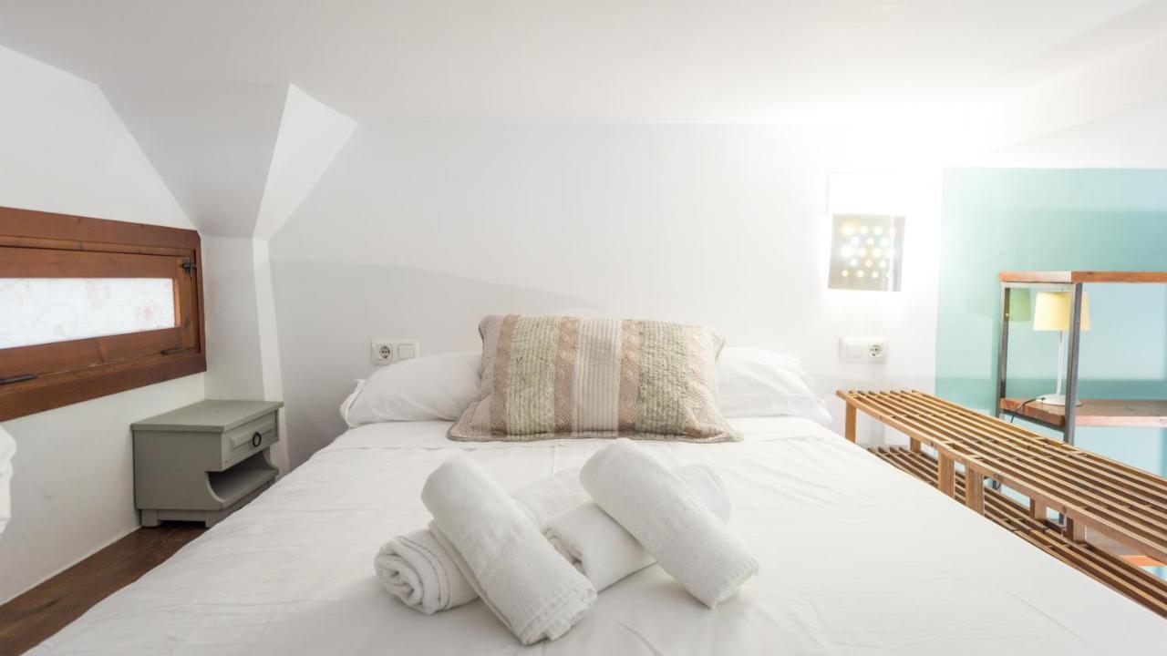 Acogedor Apartamento En Pleno Centro De Sevilla Esterno foto