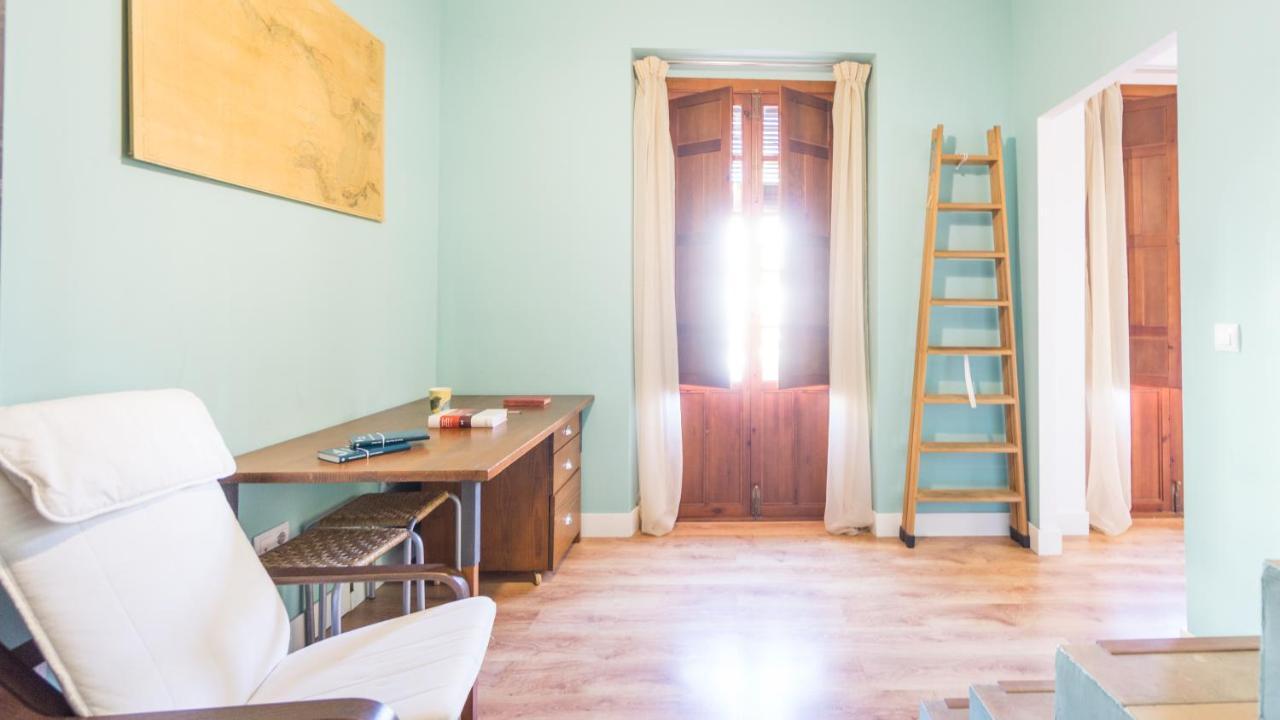 Acogedor Apartamento En Pleno Centro De Sevilla Esterno foto