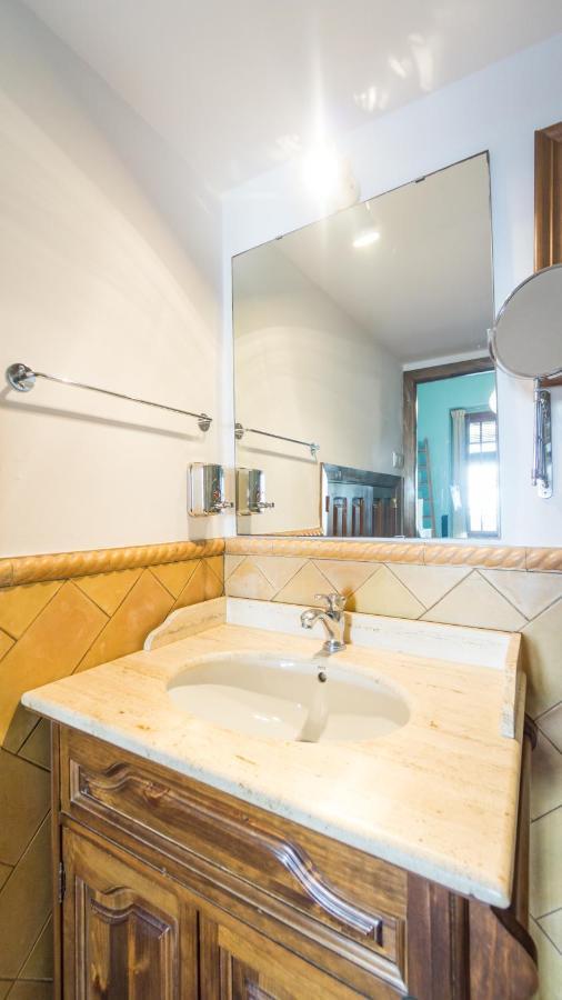 Acogedor Apartamento En Pleno Centro De Sevilla Esterno foto